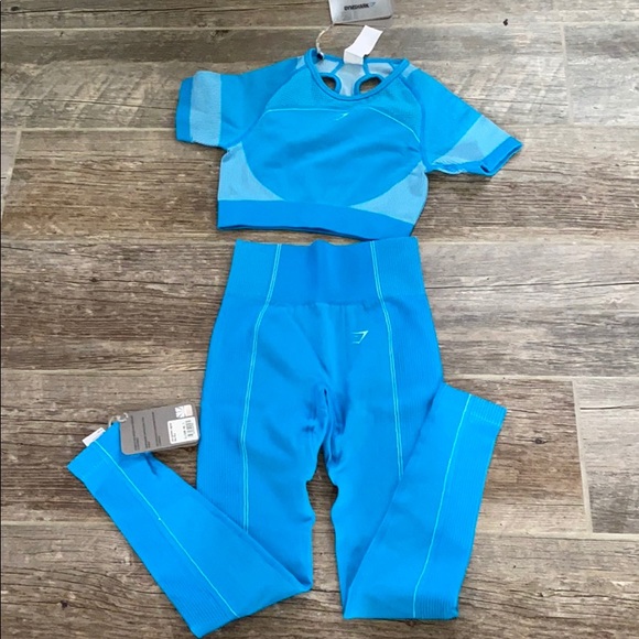 Gymshark Other - GYMSHARK ULTRA SEAMLESS LEGGINGS CROP TOP SET S